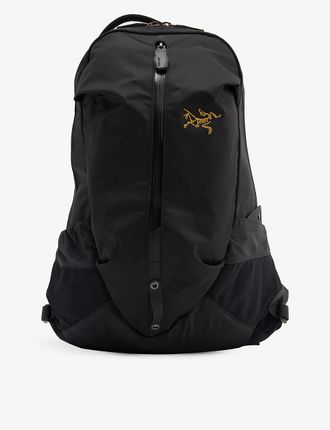 Arro 16 shell backpack
