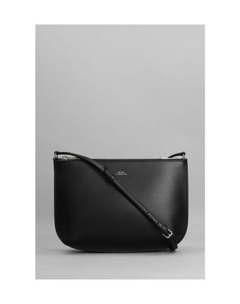 Sarah Shoulder Bag In Black Leather