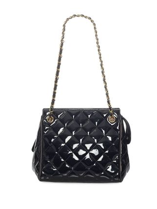 pre-owned 1994-1996 diamond-quilted shoulder bag
