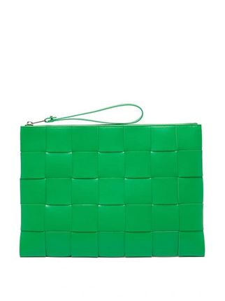 Large Intrecciato Leather Pouch In Green