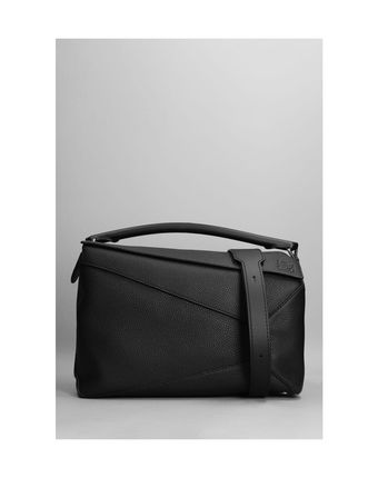 Edge Grande Hand Bag In Black Leather