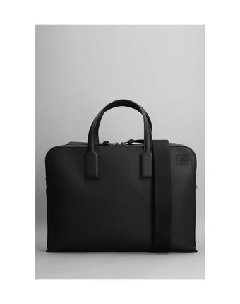 Goya Thin  Hand Bag In Black Leather