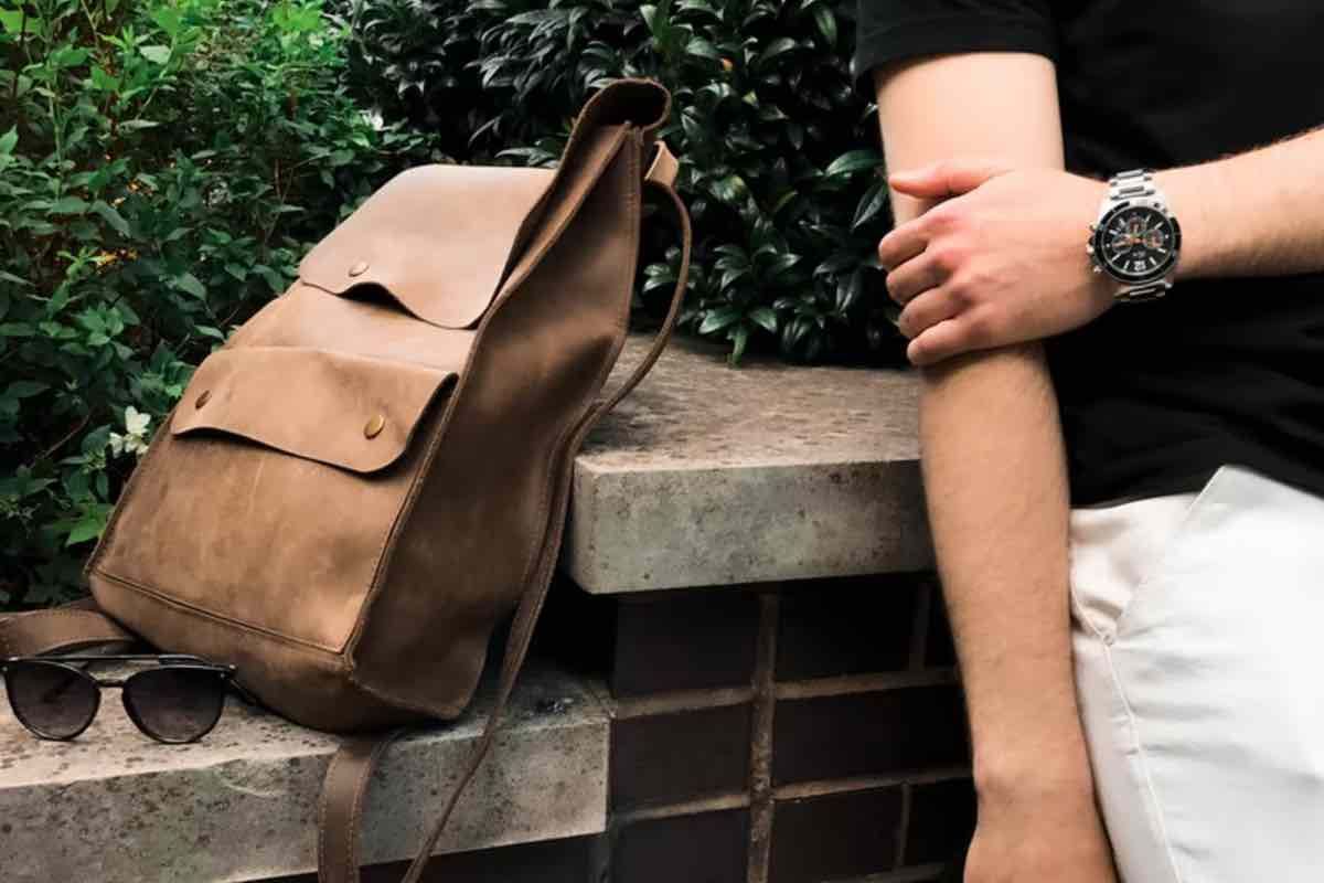 Best 6 Black Designer Shoulder Bags For Men Up To 70% Off In 2022