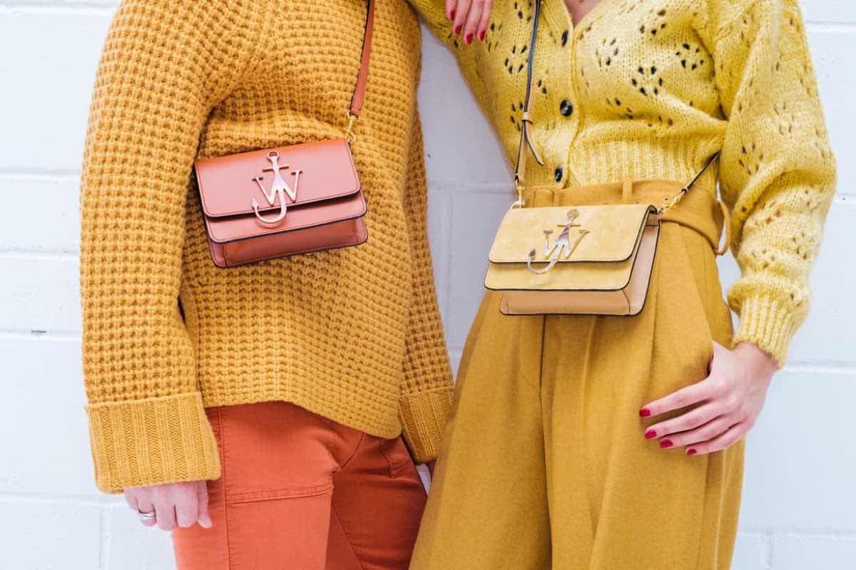 Top 9 Least-Expensive Italian Bag Accessories For Women Under $700