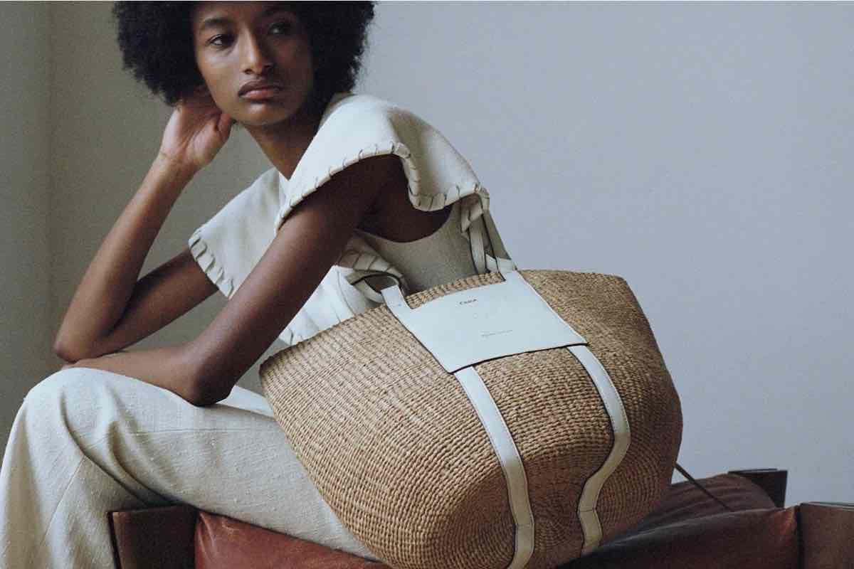 5 Best Brands Of Women's Handbags That You Must Have