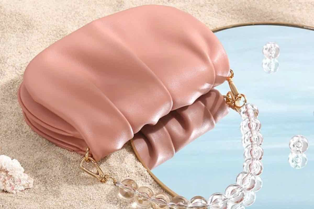 Top 11 Affordable Italian Beach Bags For Women Up To 30% Off