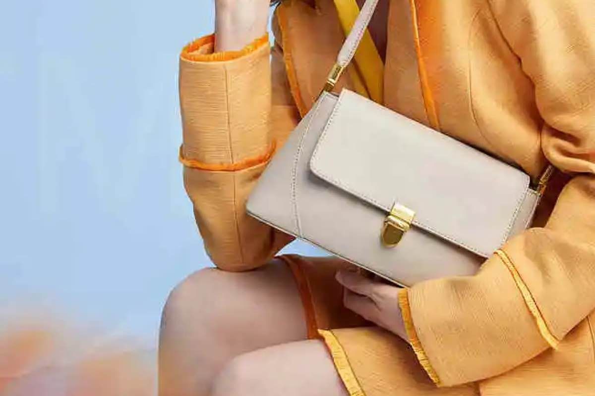 Best 11 Small Metallic Designer Belt Bags For Women