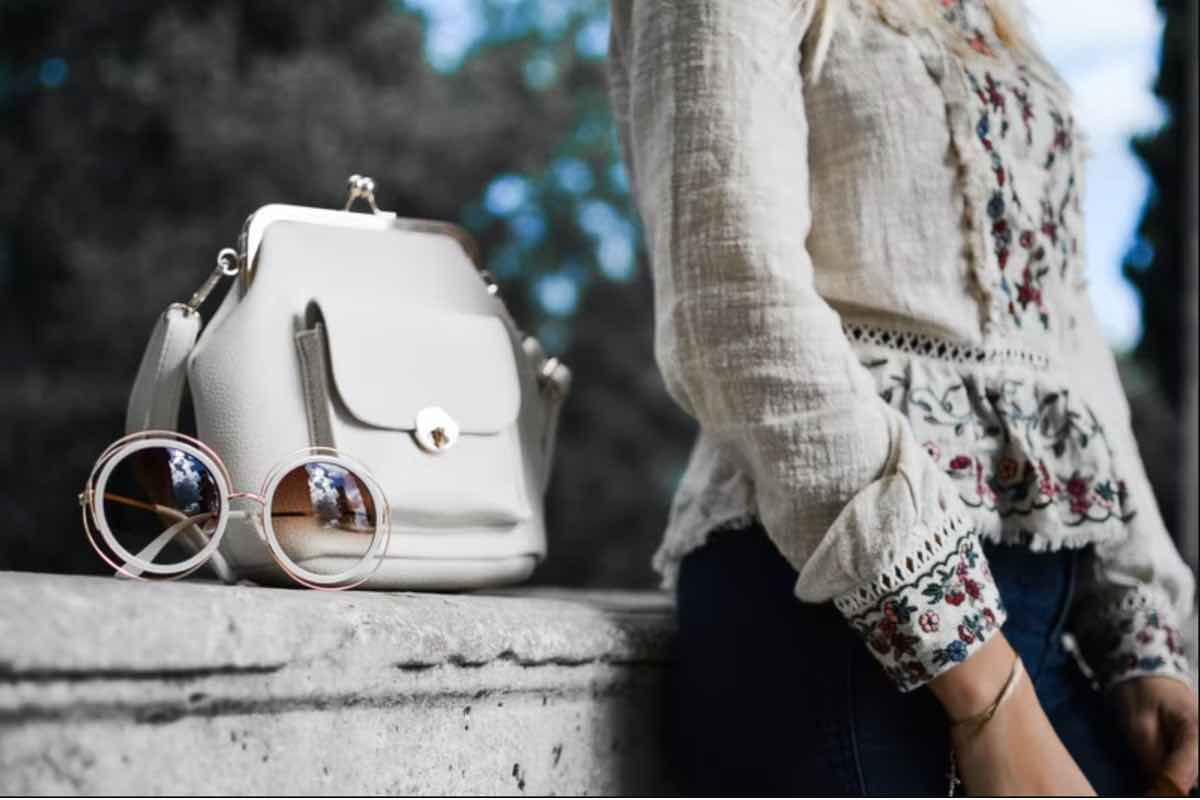 Top 12 Least-Expensive Small Top Handles & Satchels For Women Under $700