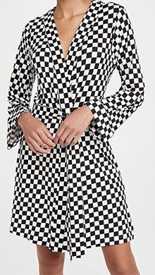 Classic Short Checker Robe